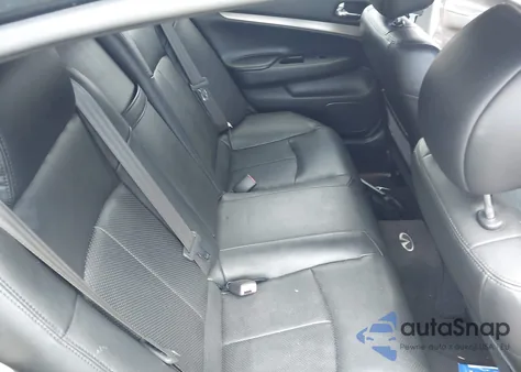 2010 Infiniti G37X из США, поврежденный, VIN JN1CV6AR9AM451326